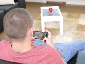 a-wrong-call-opens-sisters-hole