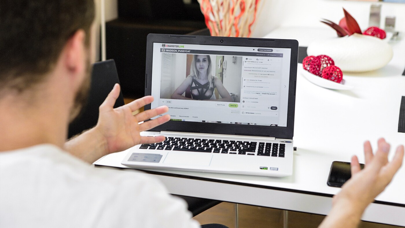 Wow, Cam Whore in My Home