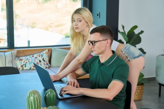 Stepdaddy, My Hacker Doesn’t Hack My Pussy 16