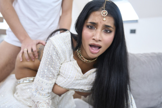 Bengali Beauty’s Best Skill 82