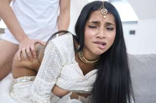 Bengali Beauty’s Best Skill 83